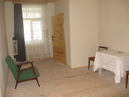 Hotel Ushba