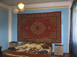 Hotel Ushba