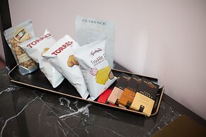 Clarence Hotel