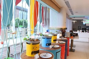 POP! Hotel Solo