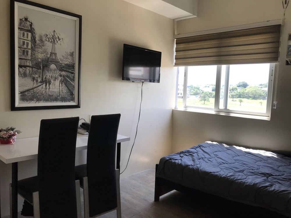 Stanford Suites