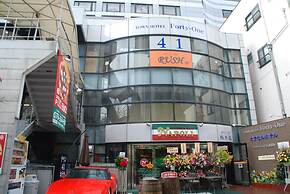 TOWN HOTEL Forty One