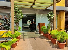 Metro Plaza Hotel