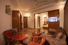 Metro Plaza Hotel