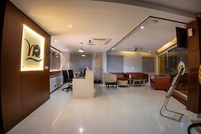Metro Plaza Hotel