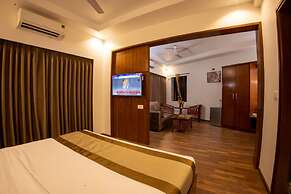 Metro Plaza Hotel
