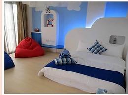 Fifi House