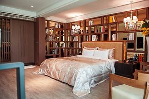 HE&LE Design Hotel