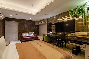 HE&LE Design Hotel