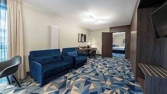 Wellton Riverside SPA Hotel