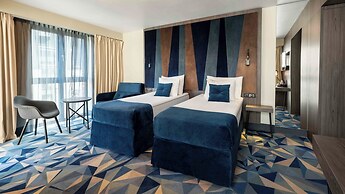 Wellton Riverside SPA Hotel