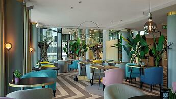 Wellton Riverside SPA Hotel