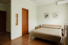 Sosnoviy Bor Hotel