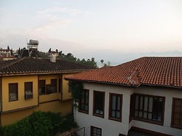 Sultan Pension