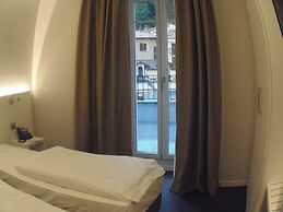 Albergo Dongo