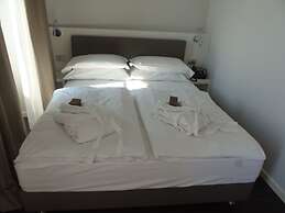 Albergo Dongo