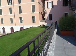 Albergo Dongo