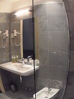 Albergo Dongo