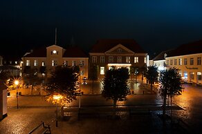 Hotel Town Living