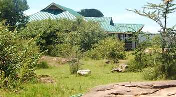 Nalepomara Lodge