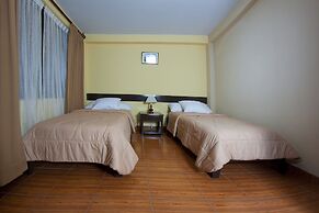 Yucay Plaza Inn