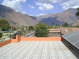Yucay Plaza Inn