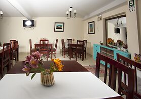 Yucay Plaza Inn