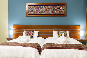 Chinchero Boutique Hotel & Tours