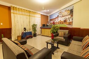 Chinchero Boutique Hotel & Tours