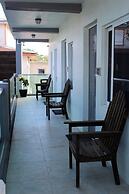 Barefoot Caye Caulker Hotel