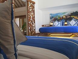 The White Key Luxury Villas