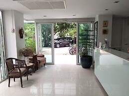 Grand Seven Place