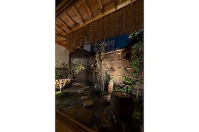 Gion Shirakawa Kouki