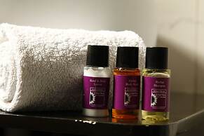 Anandam Clarks Inn Suites Vrindavan