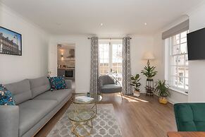 Crescent Mews