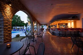 Amalia Hotel