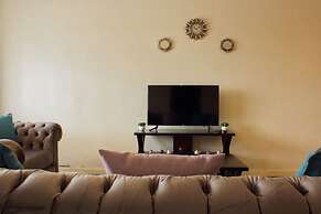 The Serene Apartment