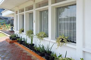 Vanda Villa Batu