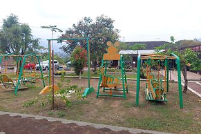 Vanda Villa Batu