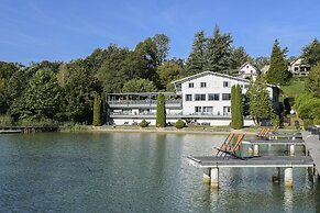 Novalaise Plage