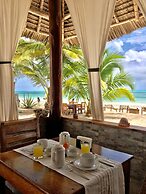 White Dream Lodge & Restaurant
