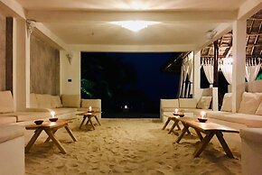 White Dream Lodge & Restaurant
