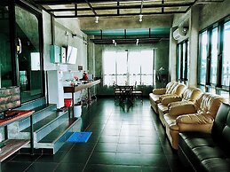 The Sky Loft Hotel