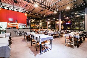 Baan Noppadol Hua Hin Loft Hotel