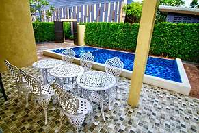 Baan Noppadol Hua Hin Loft Hotel