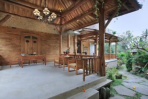 Graha Sandat Villas by GenuineHost