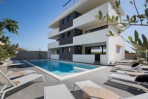 Mirabilis Residence