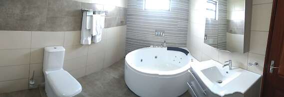 Enchula Resort