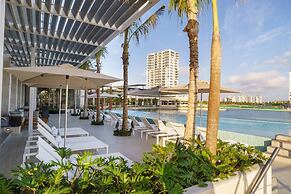 Renaissance Cancun Resort & Marina