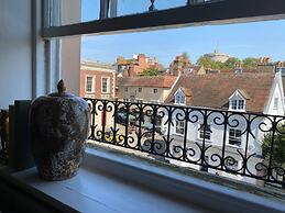 Guards View Windsor